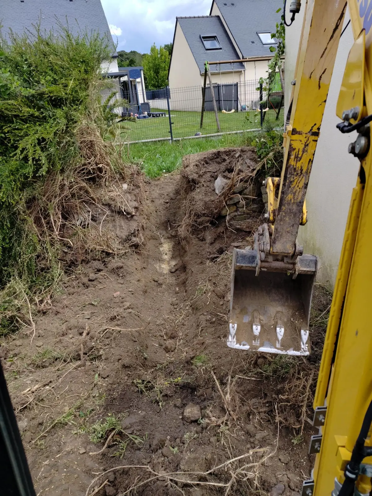 Terrassement Auray : Nivellement, remblaiement & décaissement